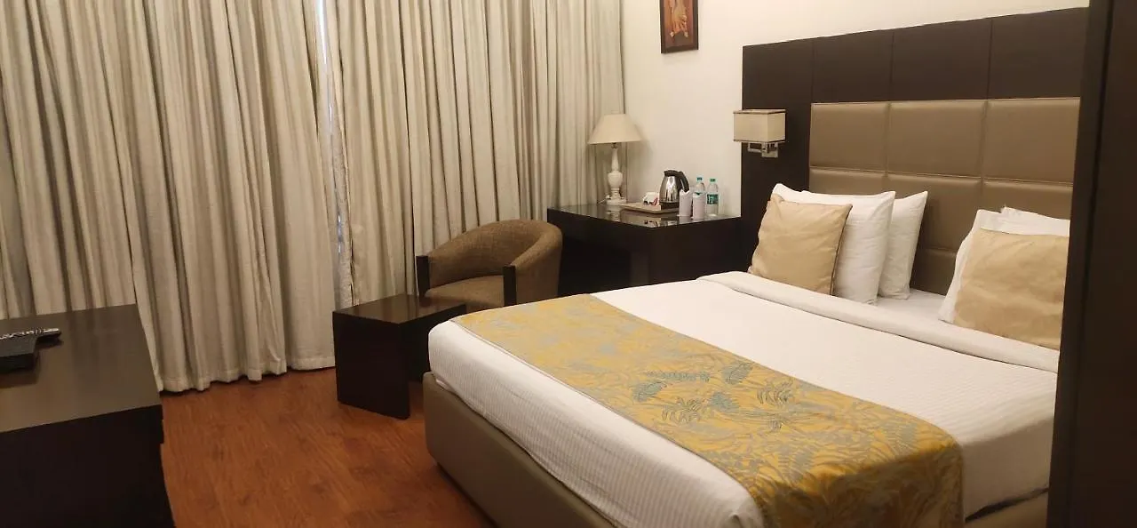 Ikhaya Hotel The Highline New Delhi  Delhi (National Capital Territory of India)