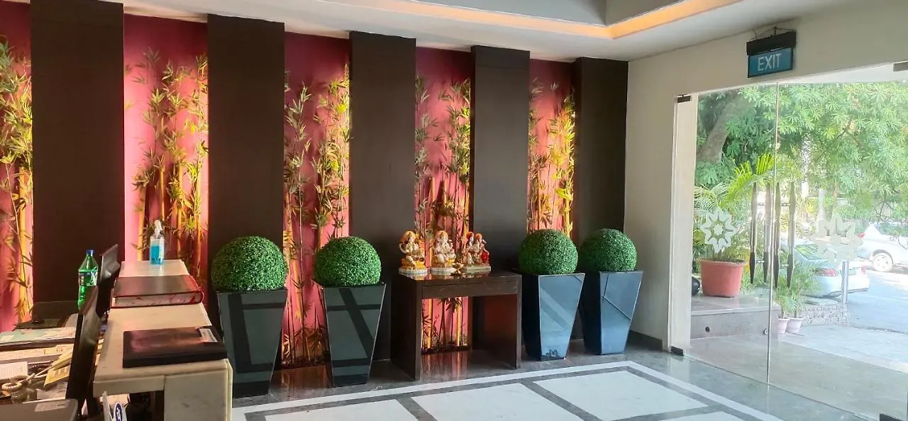 Ikhaya Hotel The Highline New Delhi  Delhi (National Capital Territory of India)